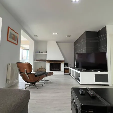 Nyaraló Preciosa Casa En Con Vistas Al Pueblo Y Al Mar Av-33 *