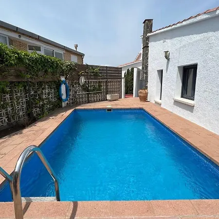 Holiday home Preciosa Casa En Con Vistas Al Pueblo Y Al Mar Av-33 Roses